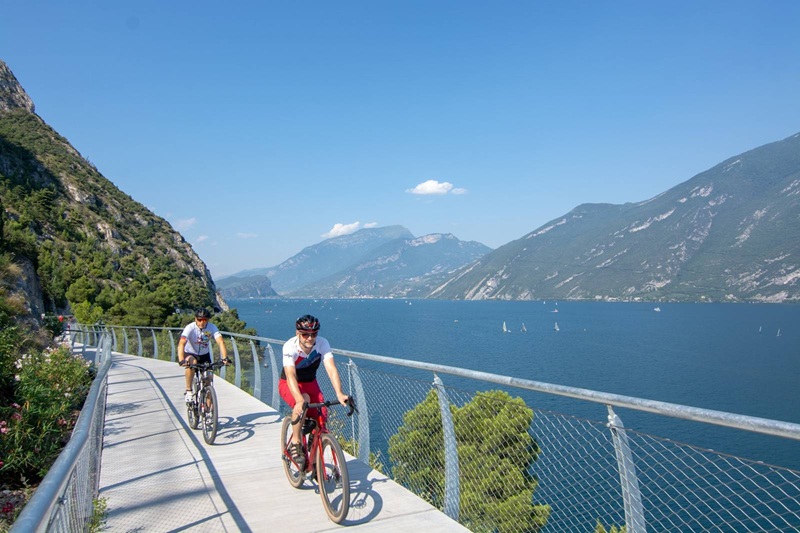 Tour in Ebike Limone sul Garda, Riva del Garda, Tignale, Tremosine
